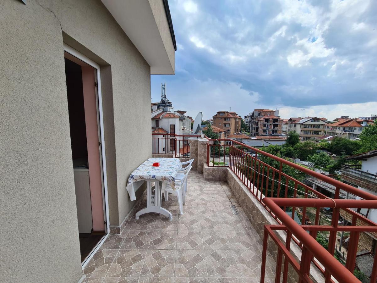 Къща За Гости Яневи Rawda Exterior foto