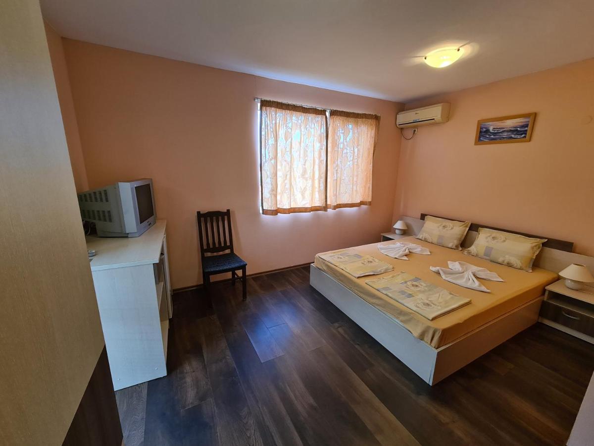 Къща За Гости Яневи Rawda Exterior foto